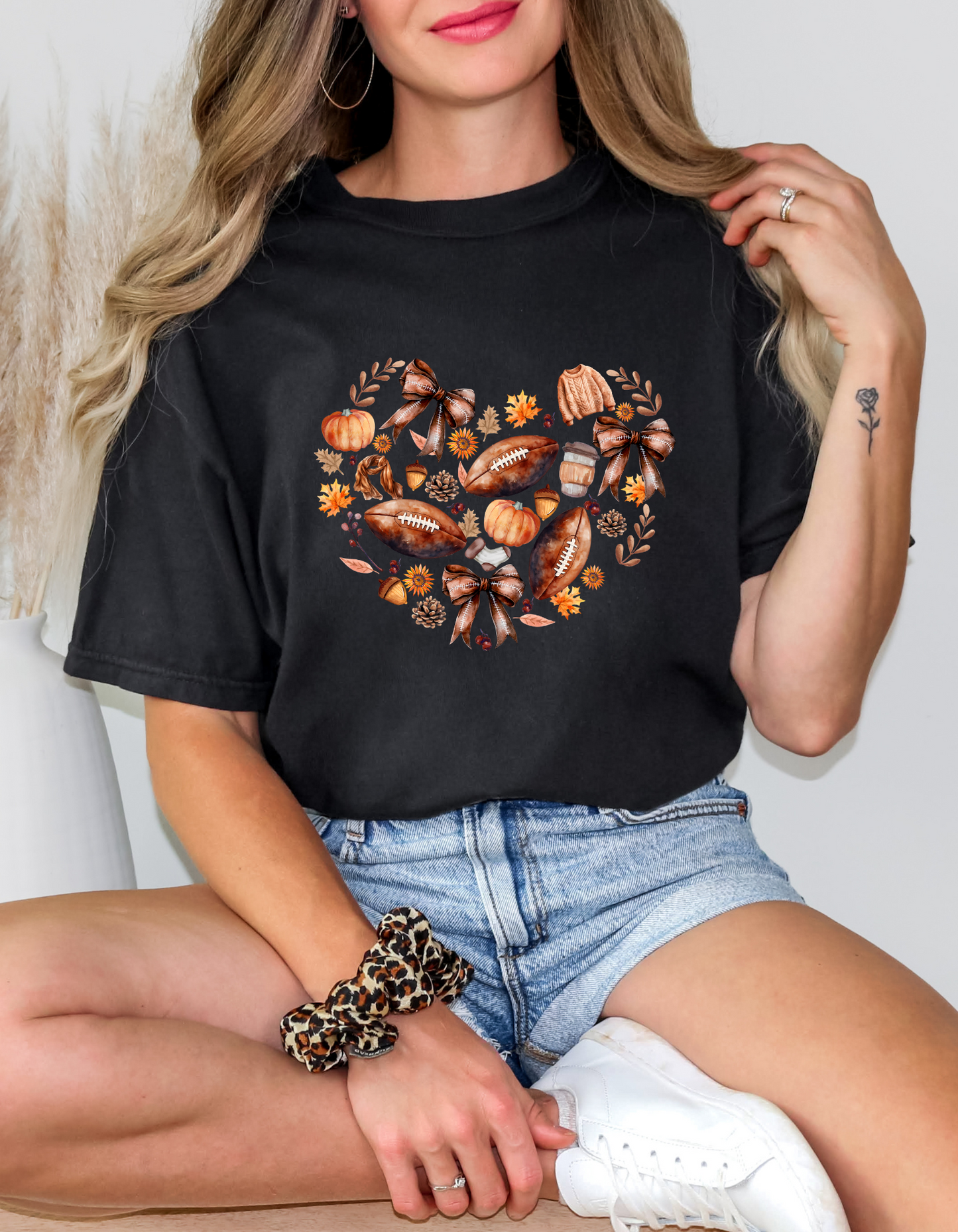 Comfort Colors "Vibes of Autumn" Graphic T-Shirt – Cozy Fall Aesthetic Tee