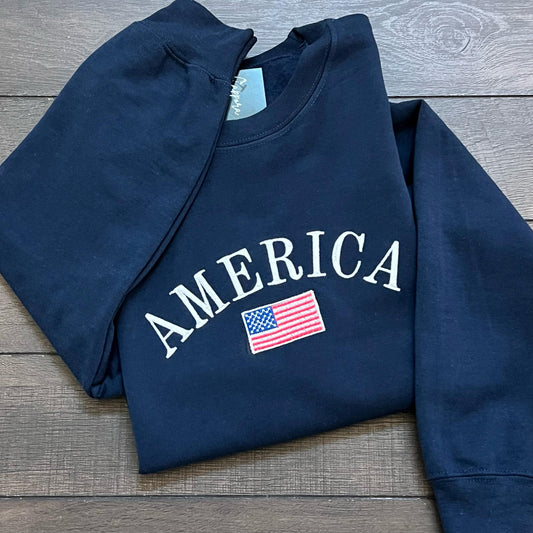 America Embroidered Gildan Sweatshirt with American Flag – Patriotic USA Crewneck Pullover