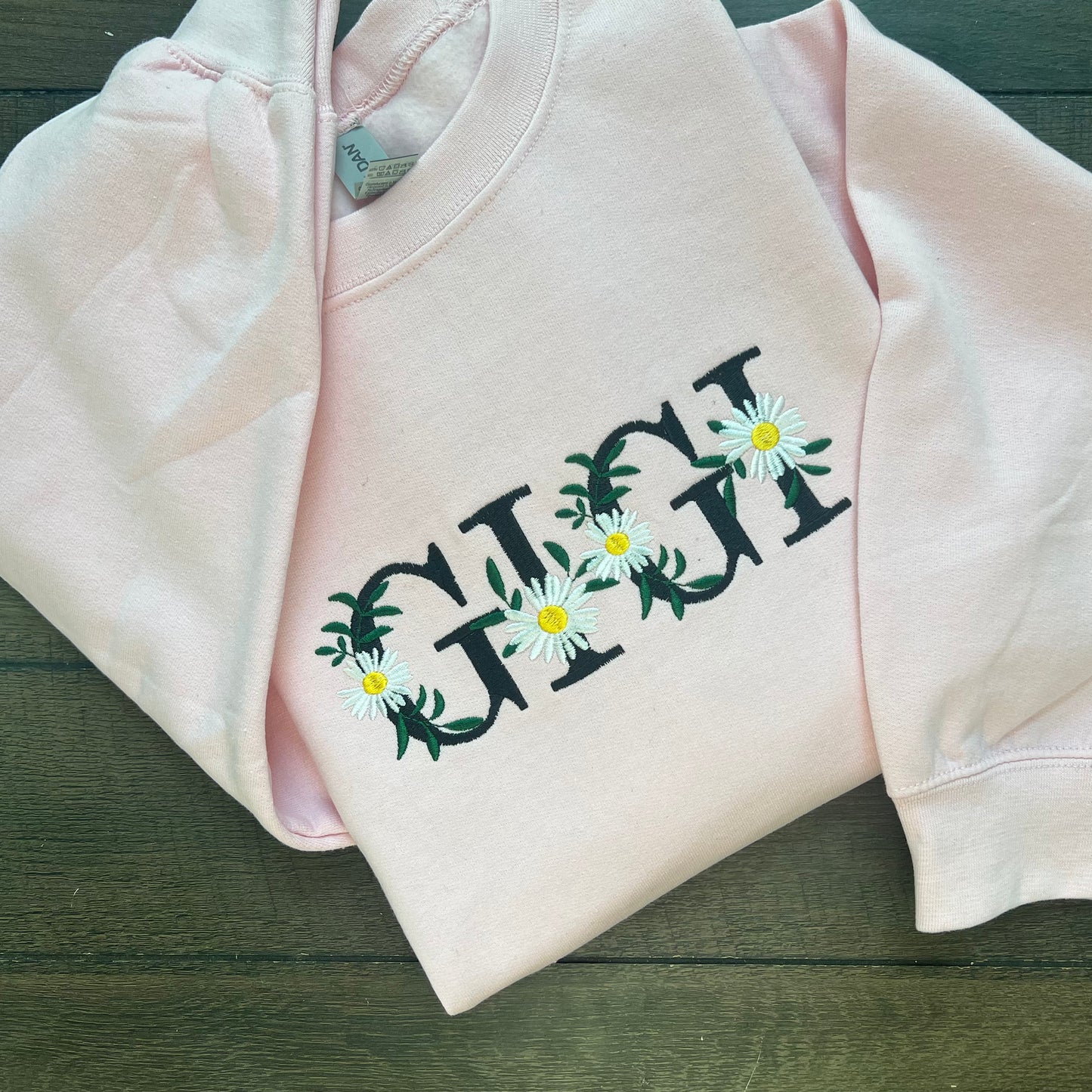 Gigi Embroidered Sweatshirt – Cozy Gildan Crewneck with Custom Graphic Phrase