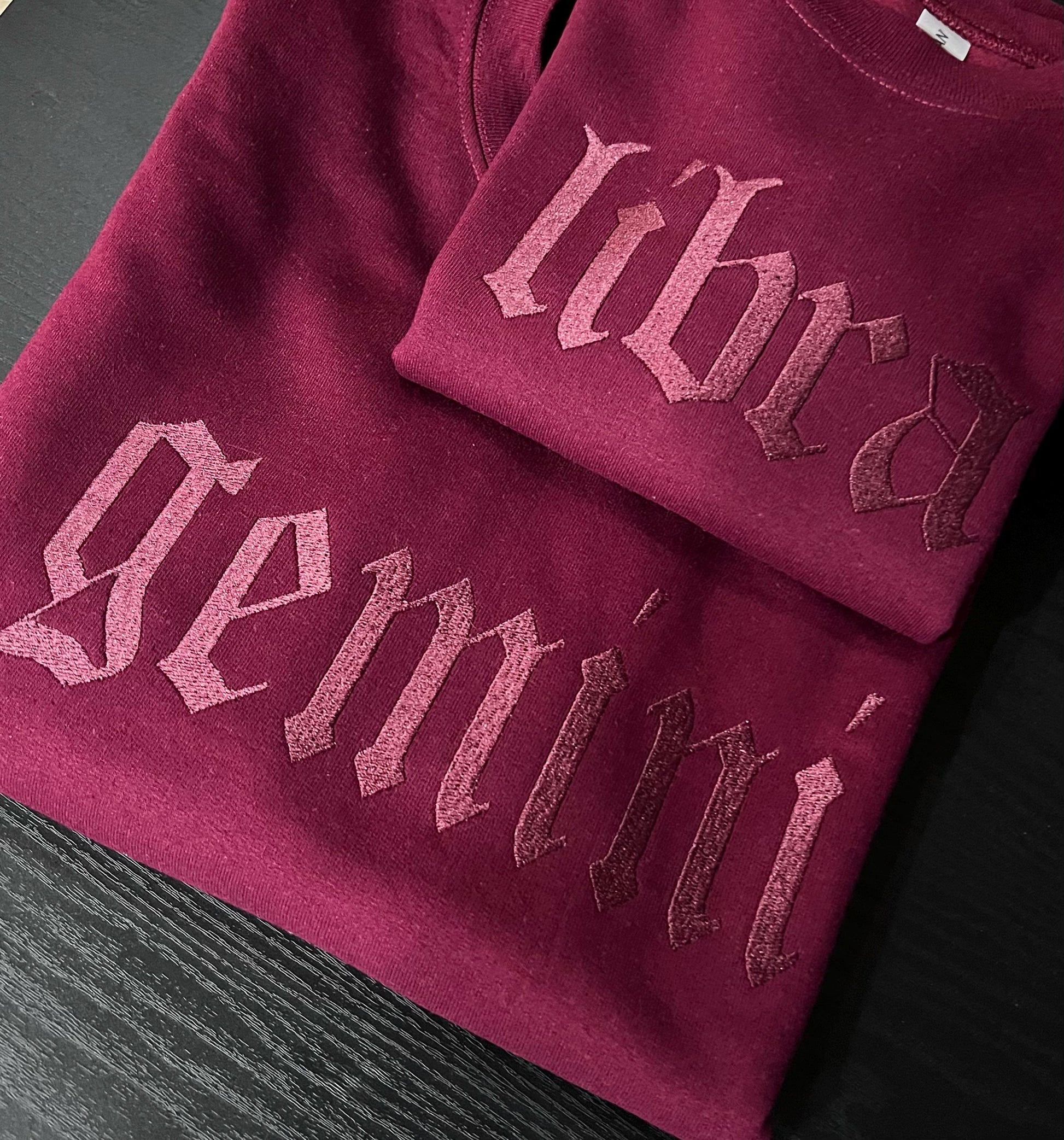 Custom Embroidered Horoscope Sweatshirt – Personalized Zodiac Sign Gildan Crewneck, Astrology Gift for Her or Him