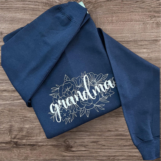 Embroidered Grandma Crewneck Sweatshirt – Floral Line Art Design, Cozy Gift for Grandma, Minimalist Sweatshirt